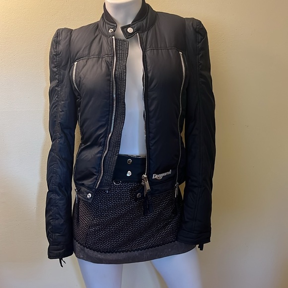Dsquared2 Goose Down Jacket With Dual Zippers and Victorian puffy shoulders. - Picture 1 of 15